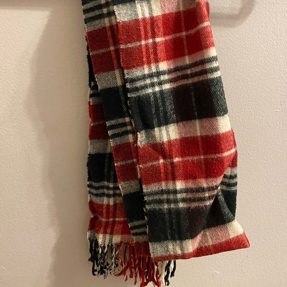 Plaid scarf - Picture 1 of 1